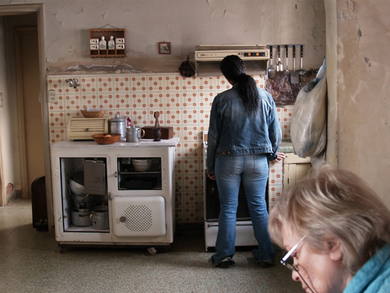 3 Americas: Kitchen